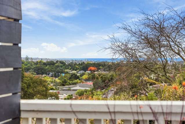1/96 Alton Avenue Hillcrest_3