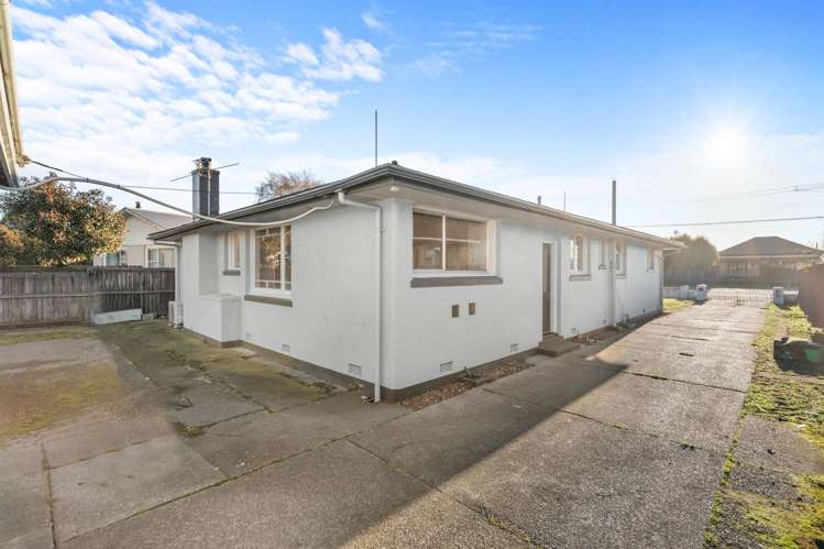 133 Springs Road Hornby_14