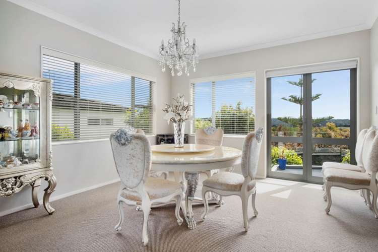 8 Oak View Terrace Schnapper Rock_2