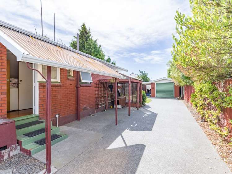 23 Cardinal Drive Hillmorton_15