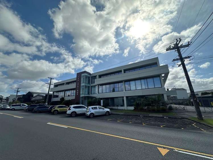 173 Captain Springs Road Onehunga_6