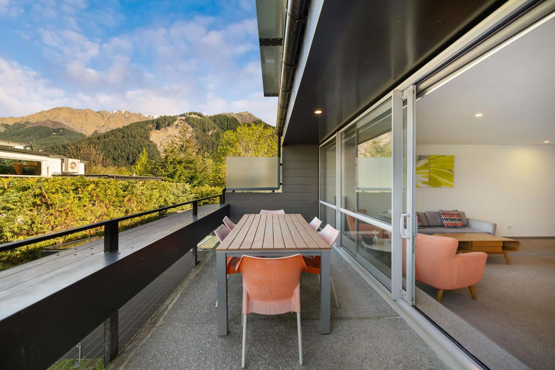Unit C3/22 Hallenstein Street Queenstown_0