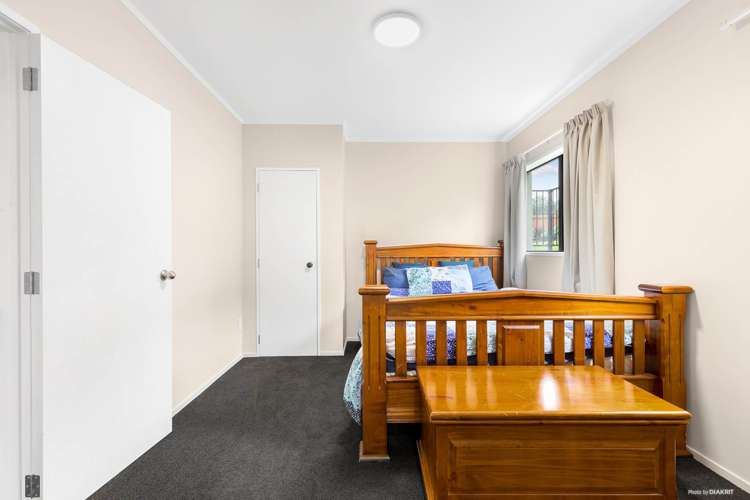 57 Saint Annes Crescent Wattle Downs_22