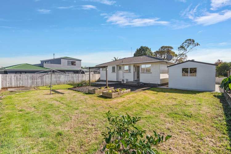 15 Tyndrum Place Highland Park_8