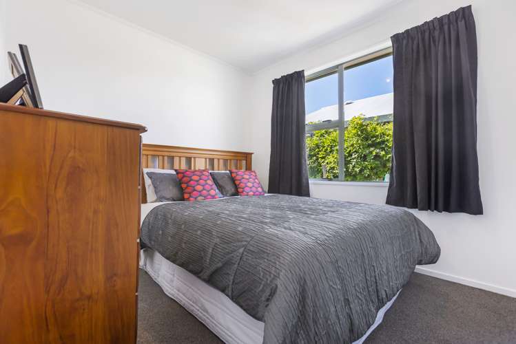 2b Mayfair Grove Alexandra_6