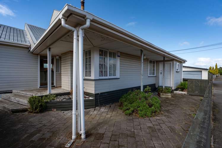 5 Irvine Street_2