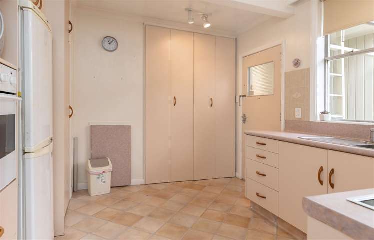 3/32 Redwood Street Blenheim Central_3