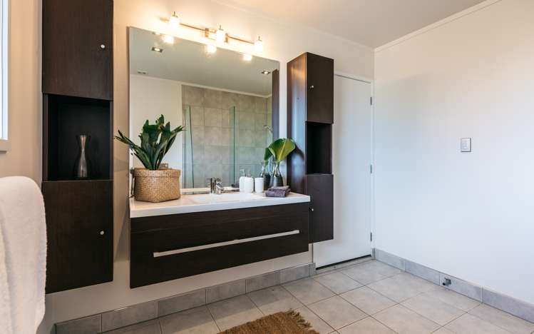 14b Tiri Road Oneroa_14