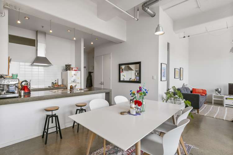 214/107 Thorndon Quay Pipitea_14