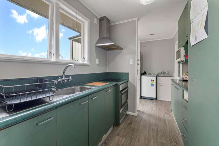 16 Tairere Crescent Rosehill_7