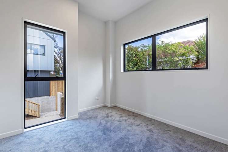 28b Noall Street Te Atatu Peninsula_8