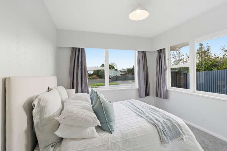 22 Warren Crescent Hillmorton_11