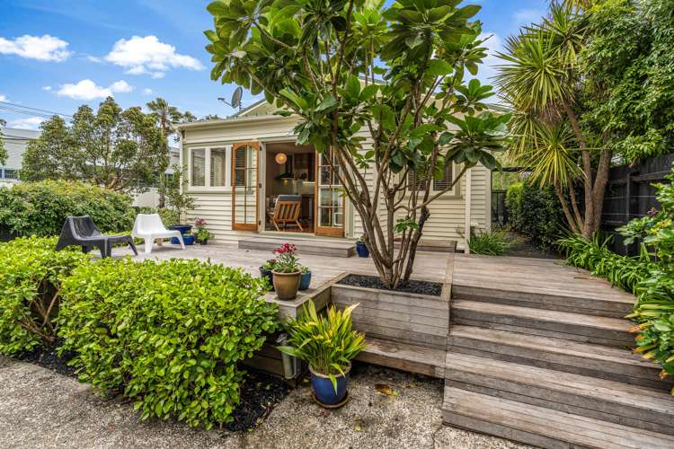 43 Kiwi Road Stanley Point_7