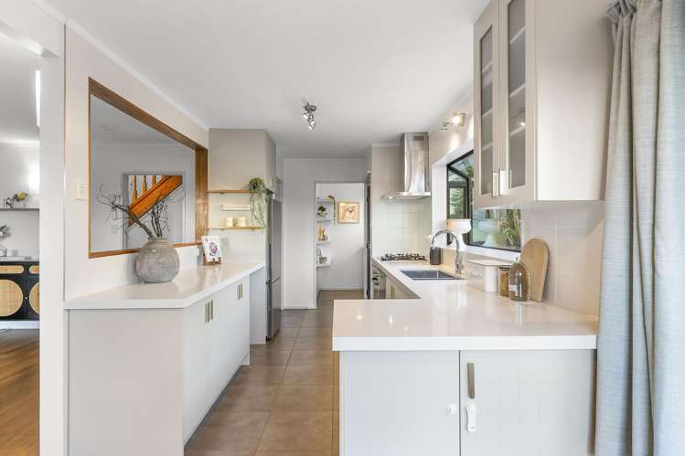 5 Newport Place_4