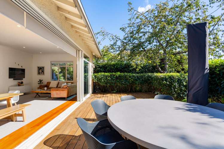 13 Nelson Crescent Napier South_9