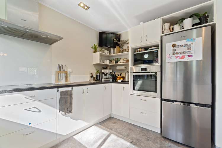 9 Wyatt Place Glendene_9