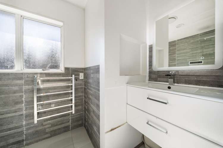 57 Chislehurst Street Henderson_8