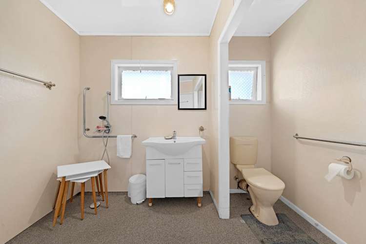 6 Glenmore Road Sunnyhills_15