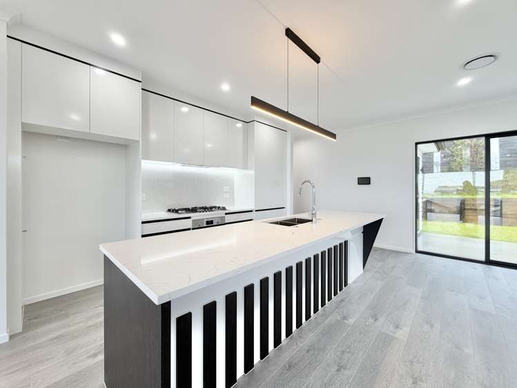 29 Pacific Heights Road Orewa_5