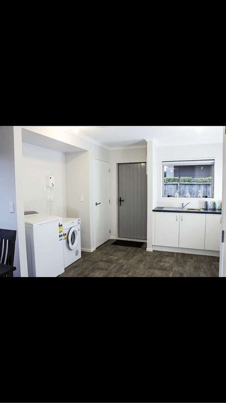 4 Room A/81 Normandy Avenue Melville_5