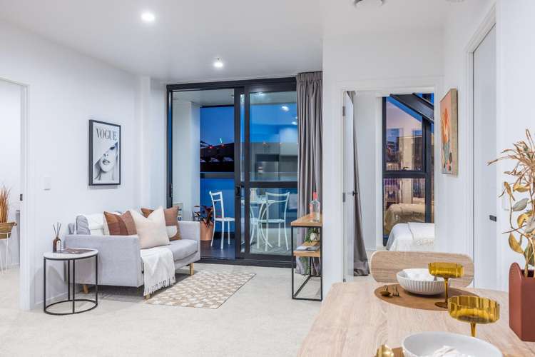 701/147 Victoria Street West_4