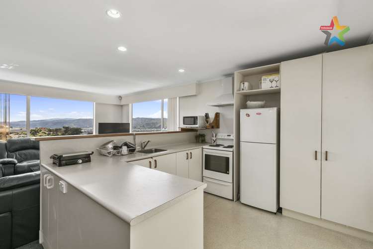 89 Miromiro Road Normandale_11