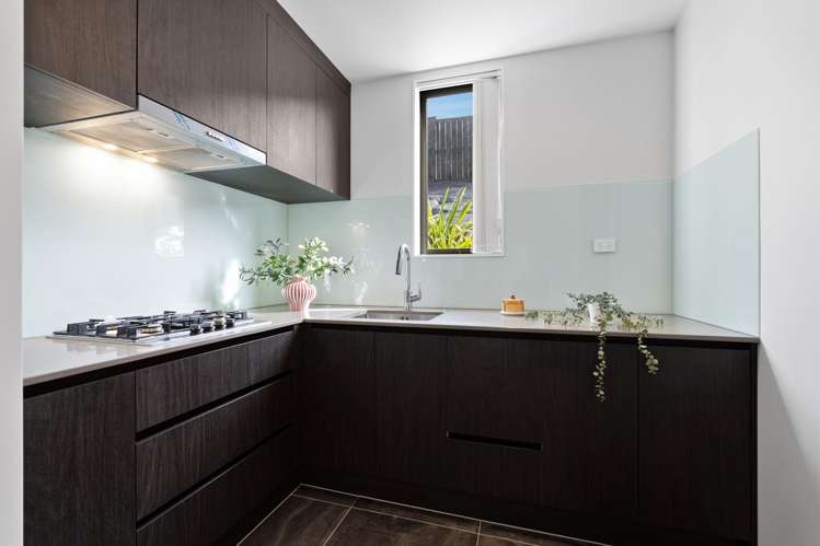 8 Kumukumu Road Long Bay_9