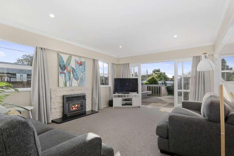 8 Eskdale Road Birkdale_8