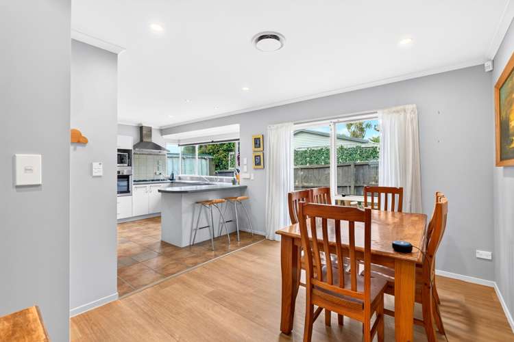 21A Savoy Road Glen Eden_16