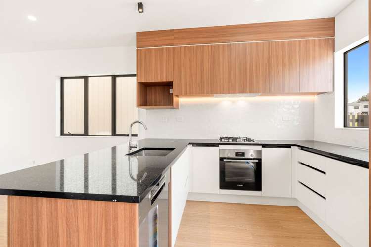 16 Toetoe Street Westgate_8