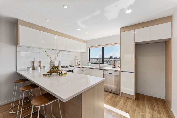 8/20 Charles Street Papatoetoe_8