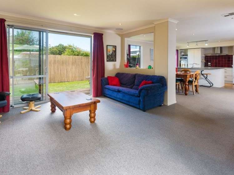 22a High Street Renwick_5