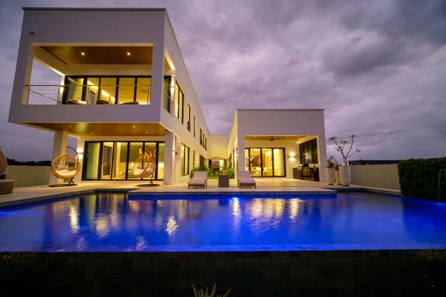 BRAND NEW MODERN, ABSOLUTE LUXURY OCEANFRONT HOME IN FIJI