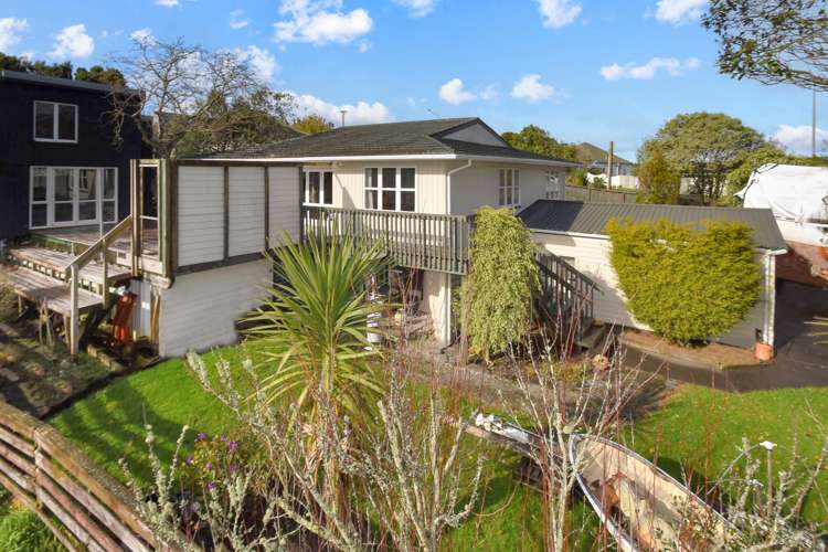 8 Hobsonville Road_0