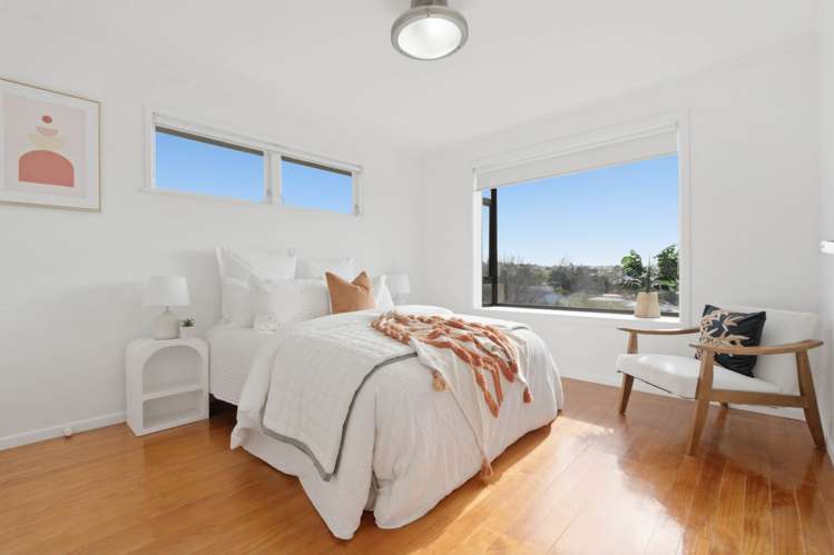 33 Hatherlow Street Glenfield_15