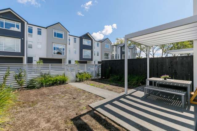 13 Watermill Lane Silverdale_3