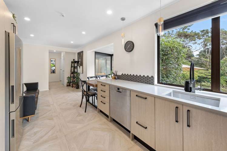 206 Glengarry Road Glen Eden_7