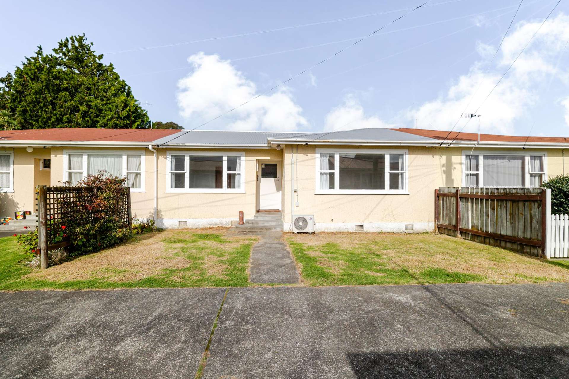 351 Botanical Road West End_0