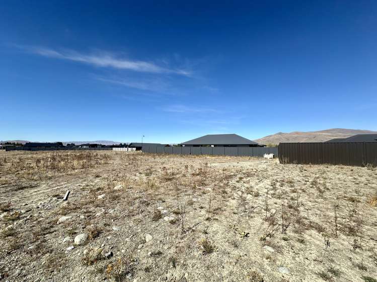 18 Canal Place Twizel_5