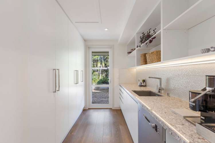 574 Ormiston Road Flat Bush_26