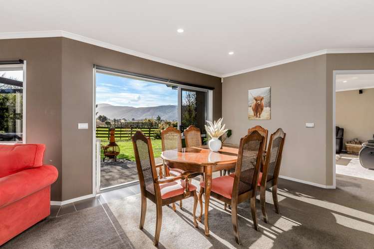 84 Gilbert Road Kaitoke_7