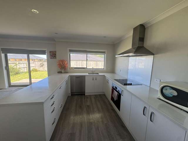 27 Cobb Place 1324_1