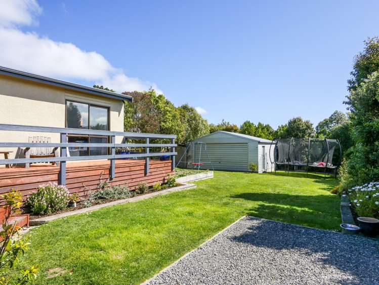 52 Oxley Crescent Broad Bay_16
