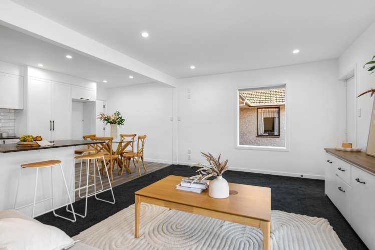 1/320 Memorial Avenue Burnside_9