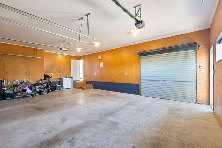 6 Galea Grove Kelvin Grove_26