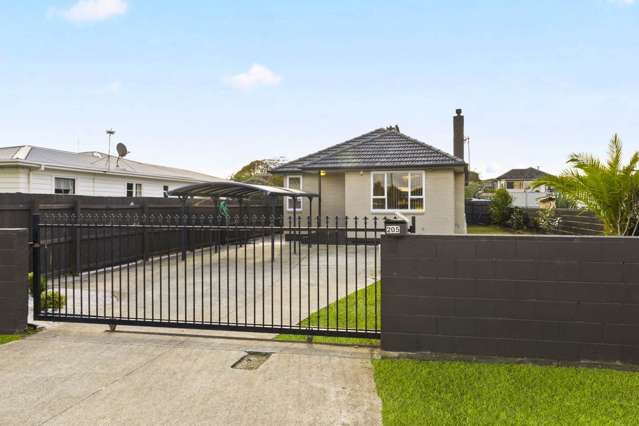 Last Chance Open Homes This Weekend!