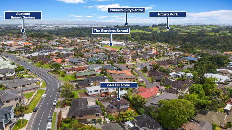 246 Hill Road The Gardens_24