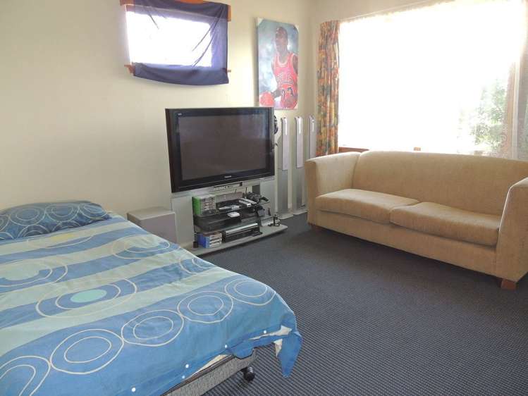 12 Barrett Place Carterton_7