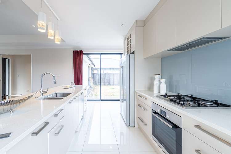 8 Contrail Street Wigram_12