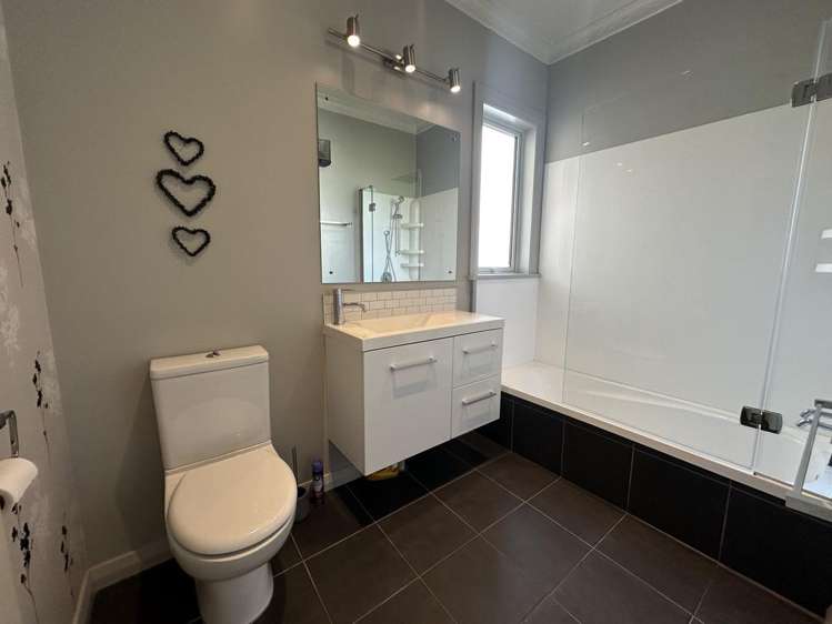 20 Oakland Street Andersons Bay_13